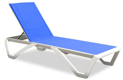 Miami white resin lounge chair with blue sling fabric